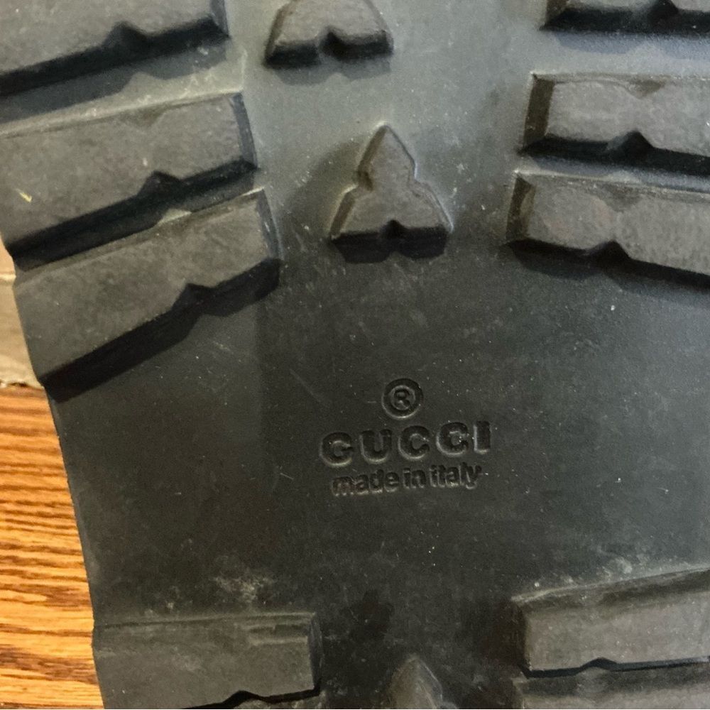 Gucci Signature Slides - Picture 8 of 8